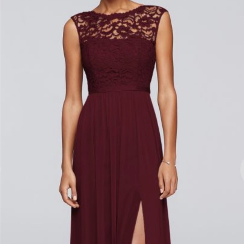 New with tags David’s Bridal Bridesmaid Dress - color Wine
